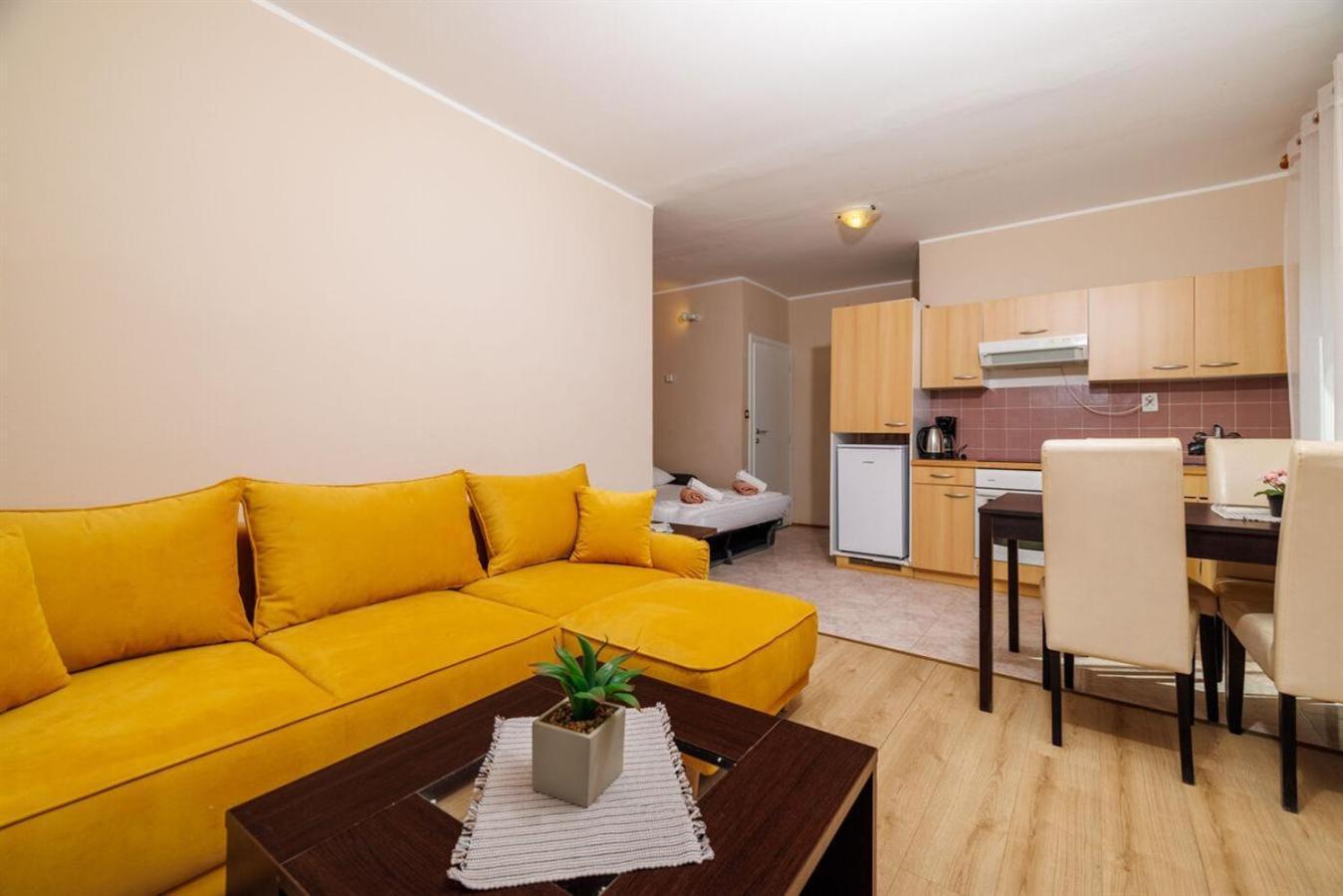 Apartments San Dramalj - Crikvenica Buitenkant foto