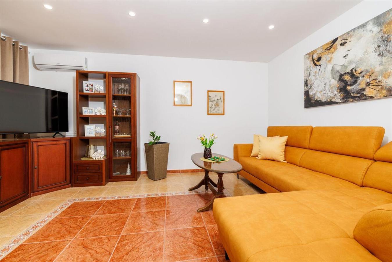 Apartments San Dramalj - Crikvenica Buitenkant foto